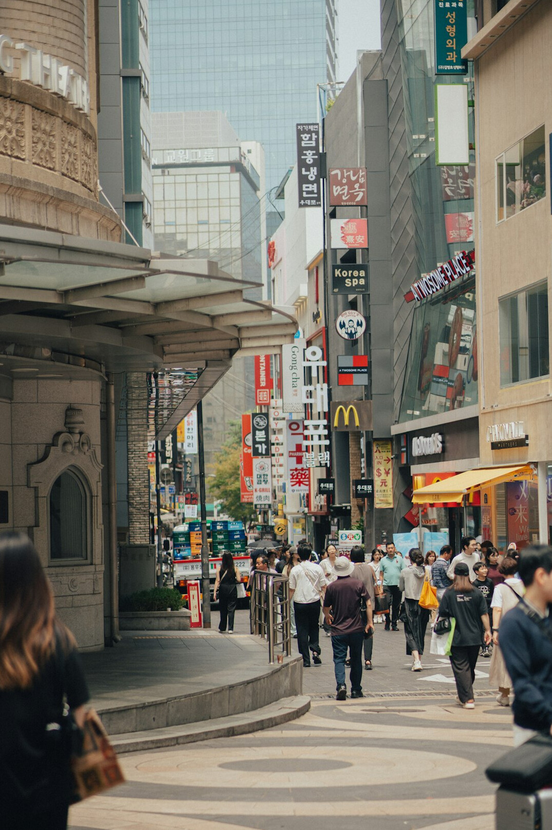 busy shopping street